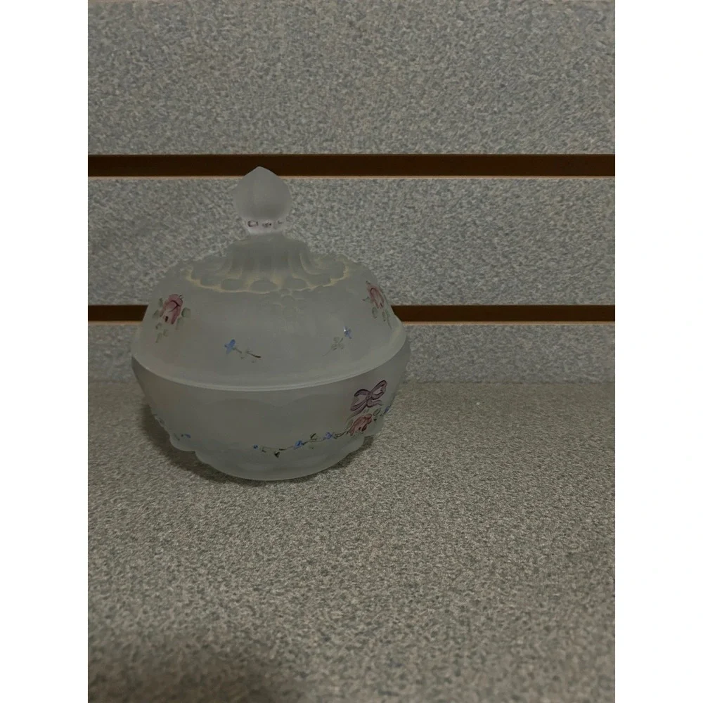 VTG Westmoreland Glass PG-34 Crystal Mint‎ Puff Box/Covered Jelly Rose and Forge